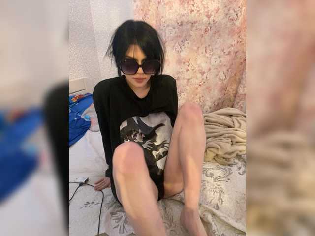 emog1rl live cam on BongaCams