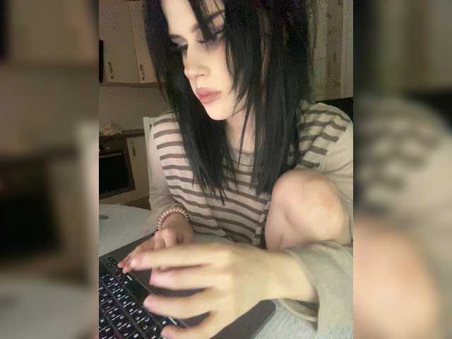 emog1rl live cam on BongaCams