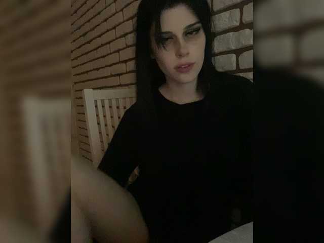 emog1rl live webcam show