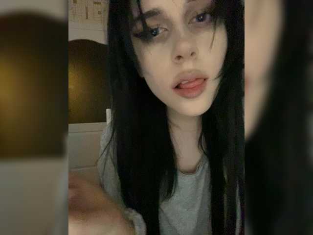 emog1rl live cam on BongaCams