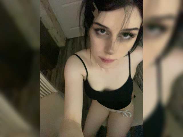 emog1rl live cam on BongaCams