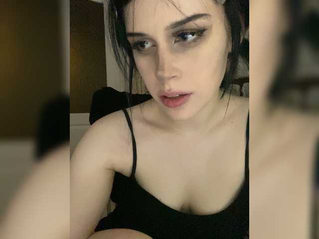 emog1rl live cam on BongaCams