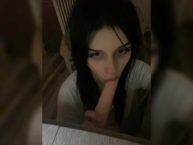emog1rl live cam on BongaCams