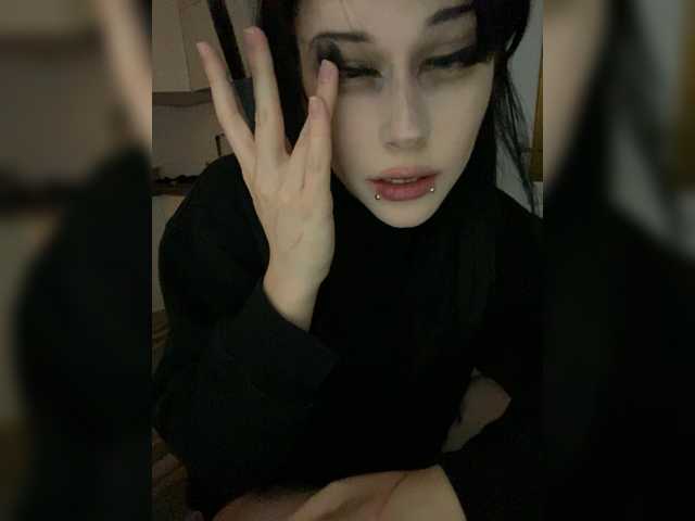 emog1rl live cam on BongaCams