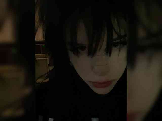 emogirl webcam