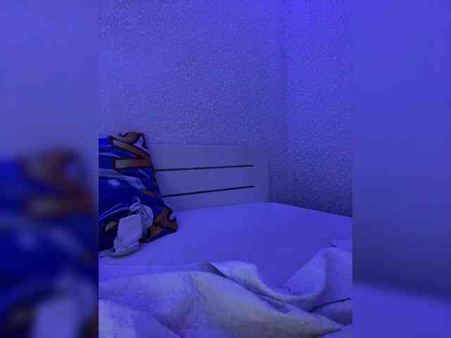 emogirl webcam