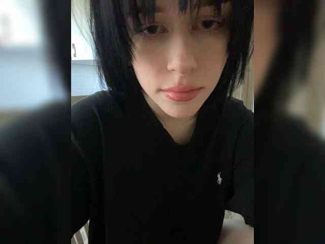 emogirl webcam