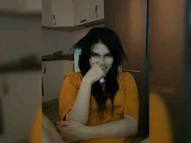 emogirl webcam