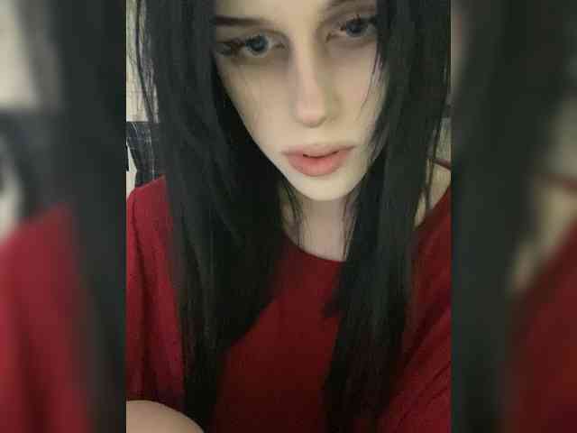emogirl webcam