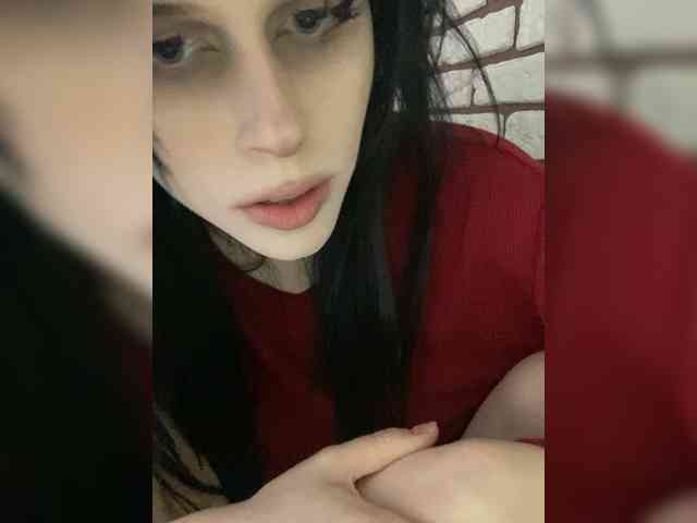 emogirl webcam