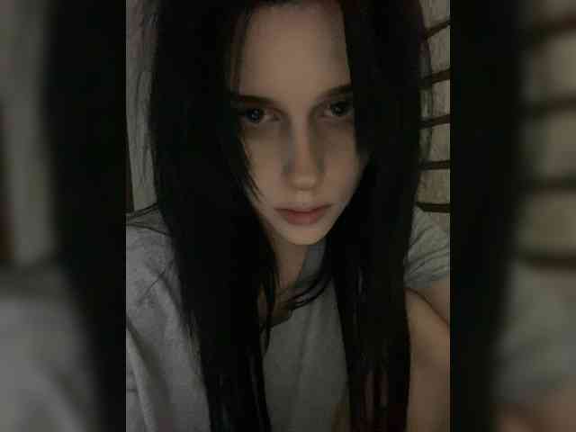 emogirl webcam