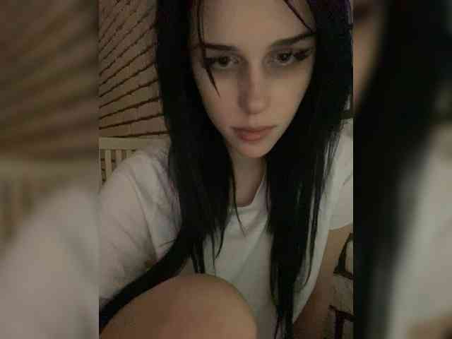 emogirl webcam