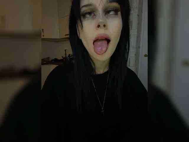 emogirl webcam