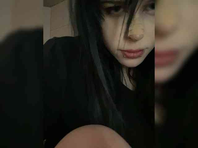 emogirl webcam