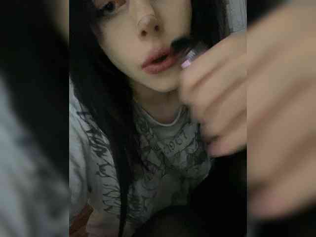 emog1rl Live Webcam on BongaCams