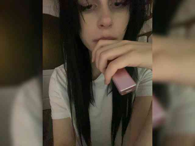 emogirl webcam