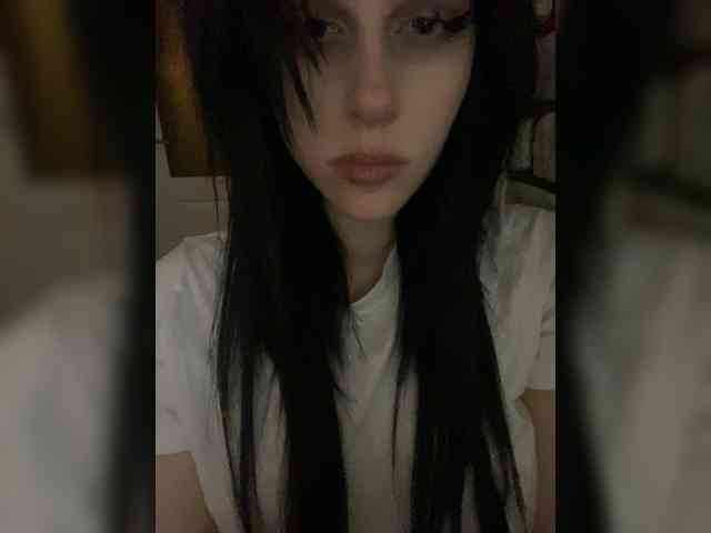 emogirl webcam