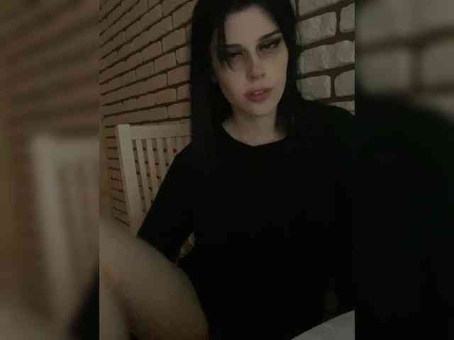 emogirl webcam