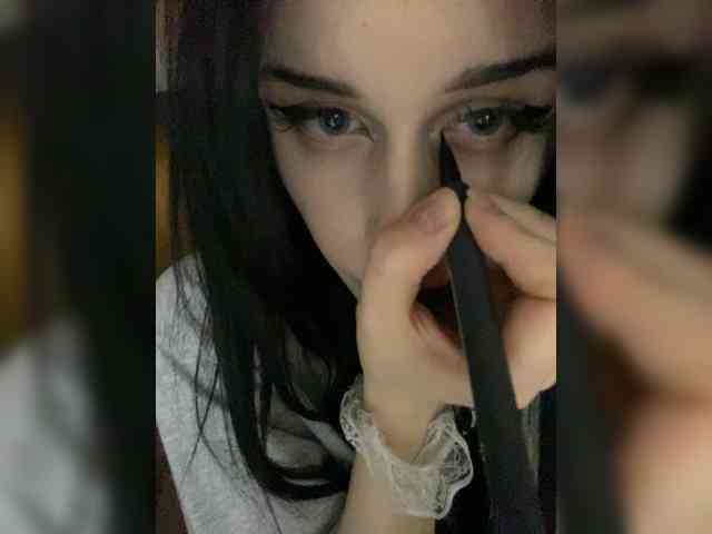 emogirl webcam