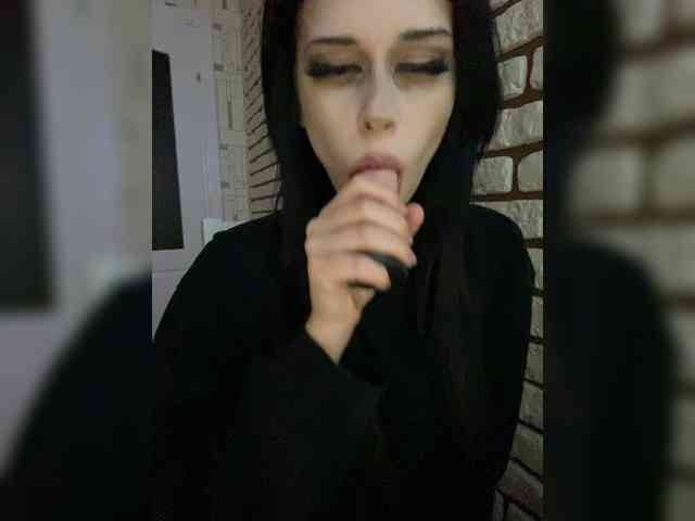 emogirl webcam
