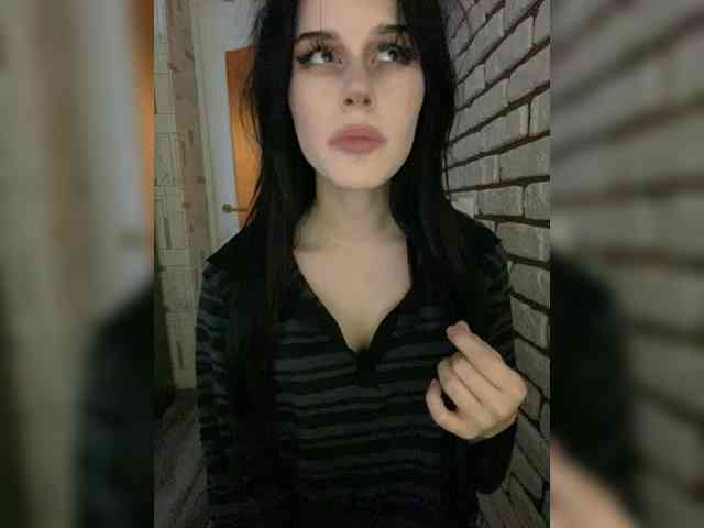 emogirl webcam