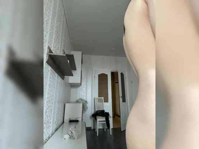 emogirl webcam