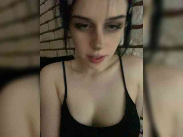 emogirl webcam