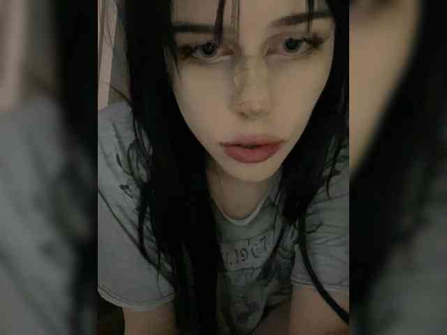 emogirl webcam