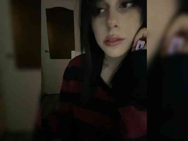 emogirl webcam