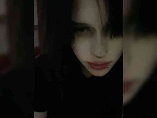 emogirl webcam