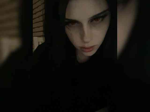 emogirl webcam