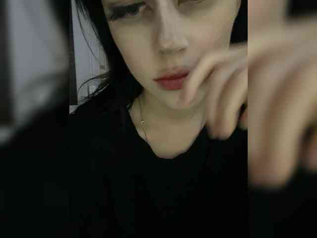 emogirl webcam