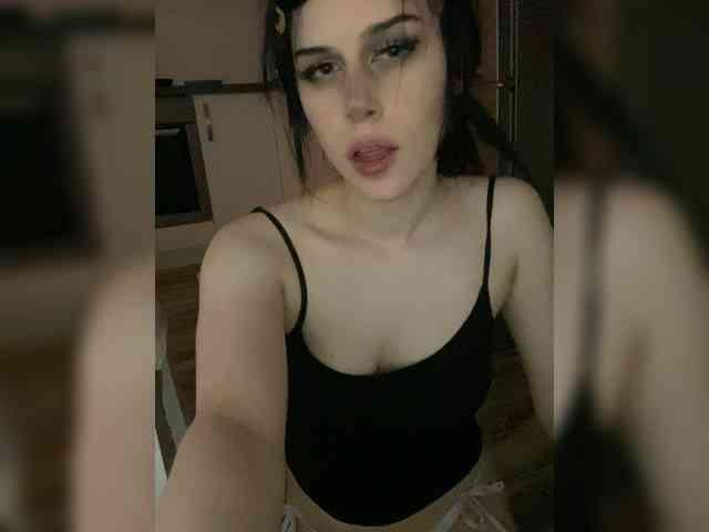 Model: emogirl