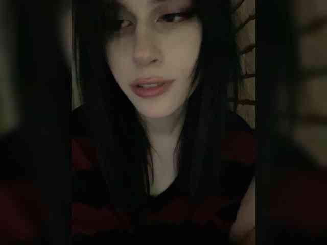 emogirl webcam