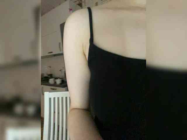 emogirl webcam