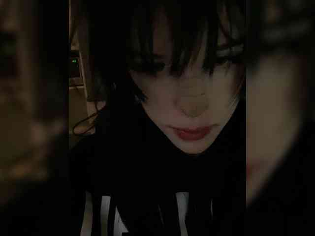 emogirl webcam