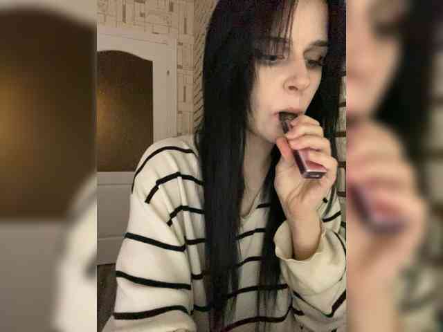 emogirl webcam