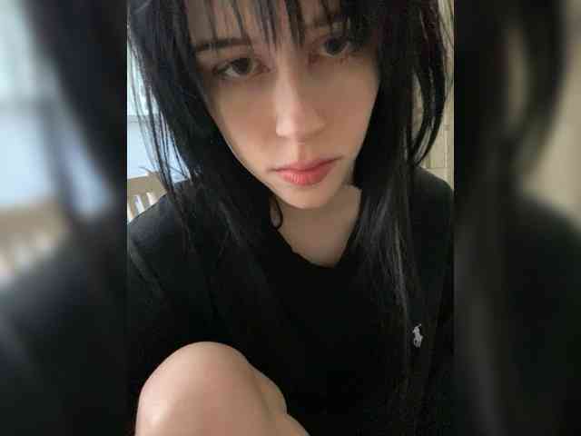 emogirl webcam