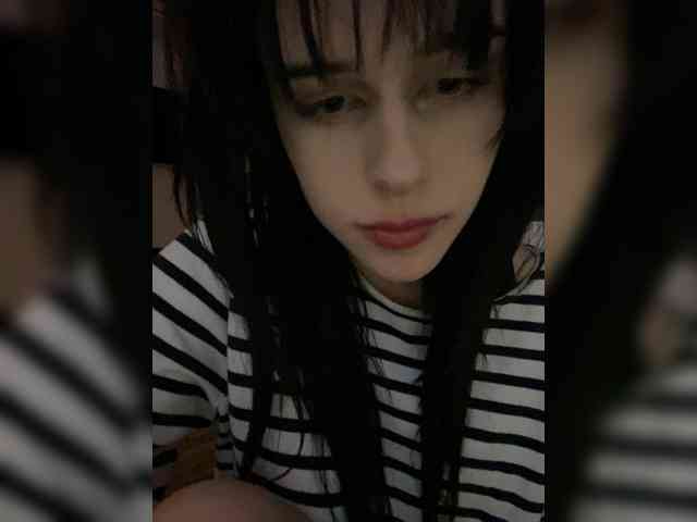 emogirl webcam