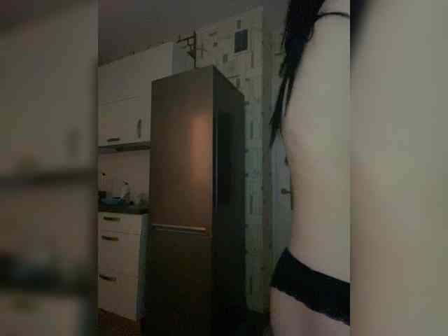 emogirl webcam