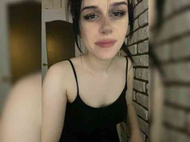 Модель: emogirl