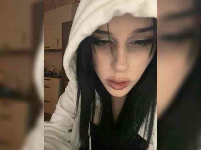 emogirl webcam