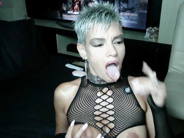 Alice69Sochi live webcam show