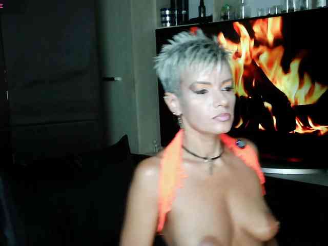 Alice69Sochi webcam