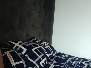 ShontieVicen's Live Webcam
