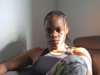 ShontieVicen's Live Webcam