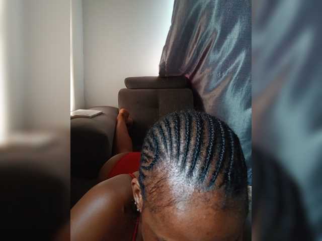 ShontieVicen live cam preview