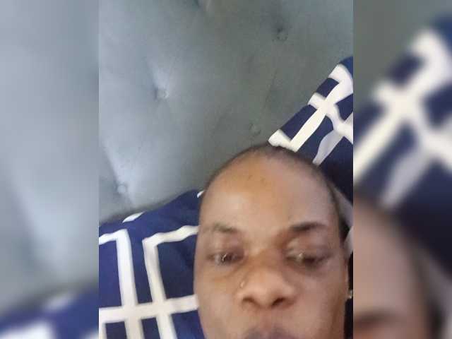 ShontieVicen live cam preview