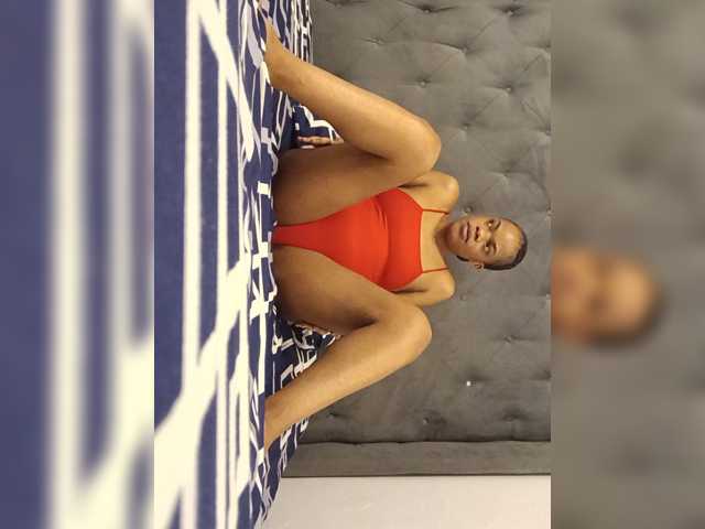 GlobeTrottieHottie1