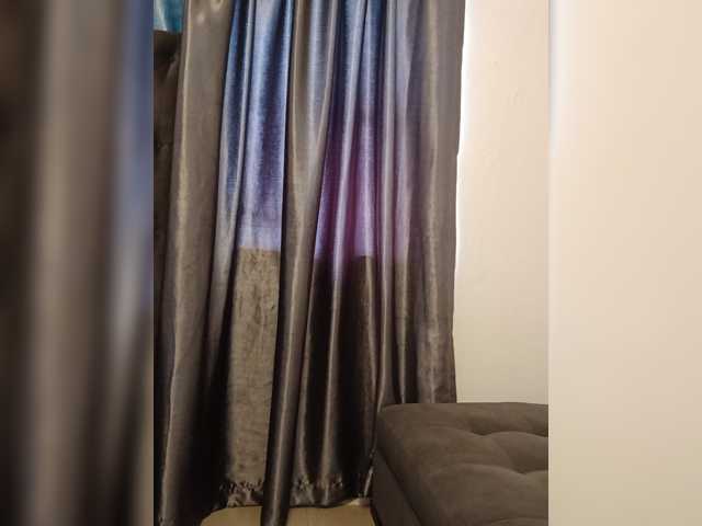GlobeTrottieHottie1 live cam on BongaCams